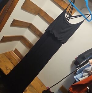Mi Black Strappy Maxi Dress
